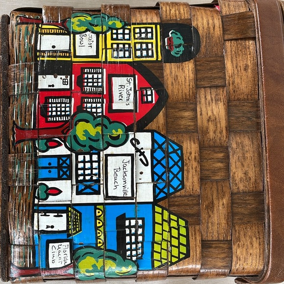 Caro Nan Vintage Wood Painted Basket Purse  with Colorful City Design - Picture 12 of 13